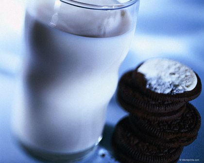 O consumo de leite pode causar muito mal-estar em quem tem intolerância à lactose